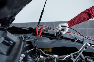 汽車(chē)補(bǔ)電